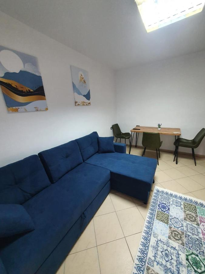 New# Bright Apartment-Tirana City Center المظهر الخارجي الصورة